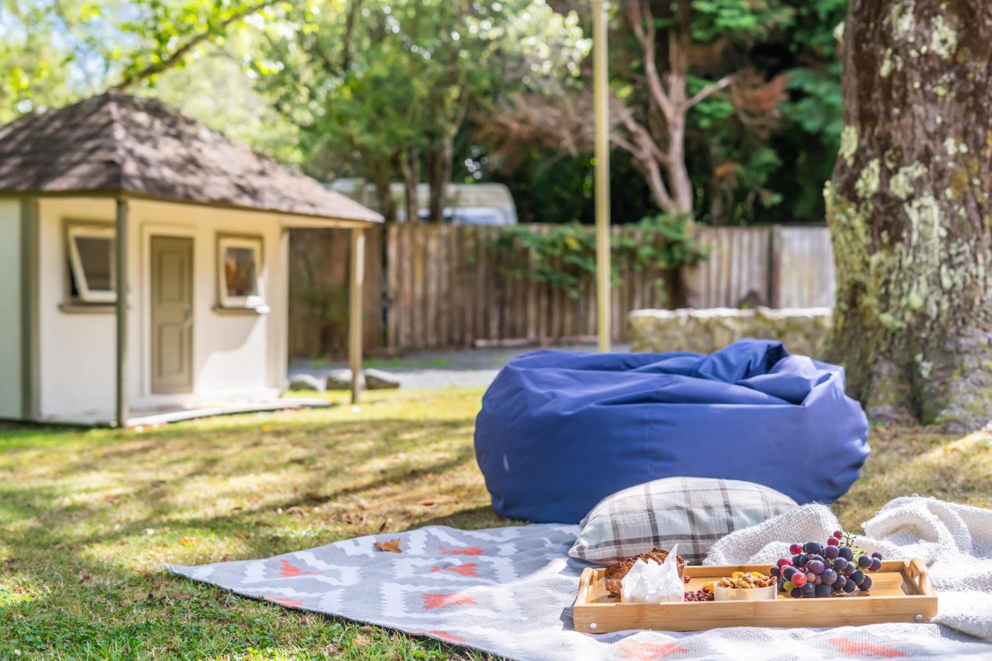 Pinehaven Cottage Upper Hutt Esterno foto