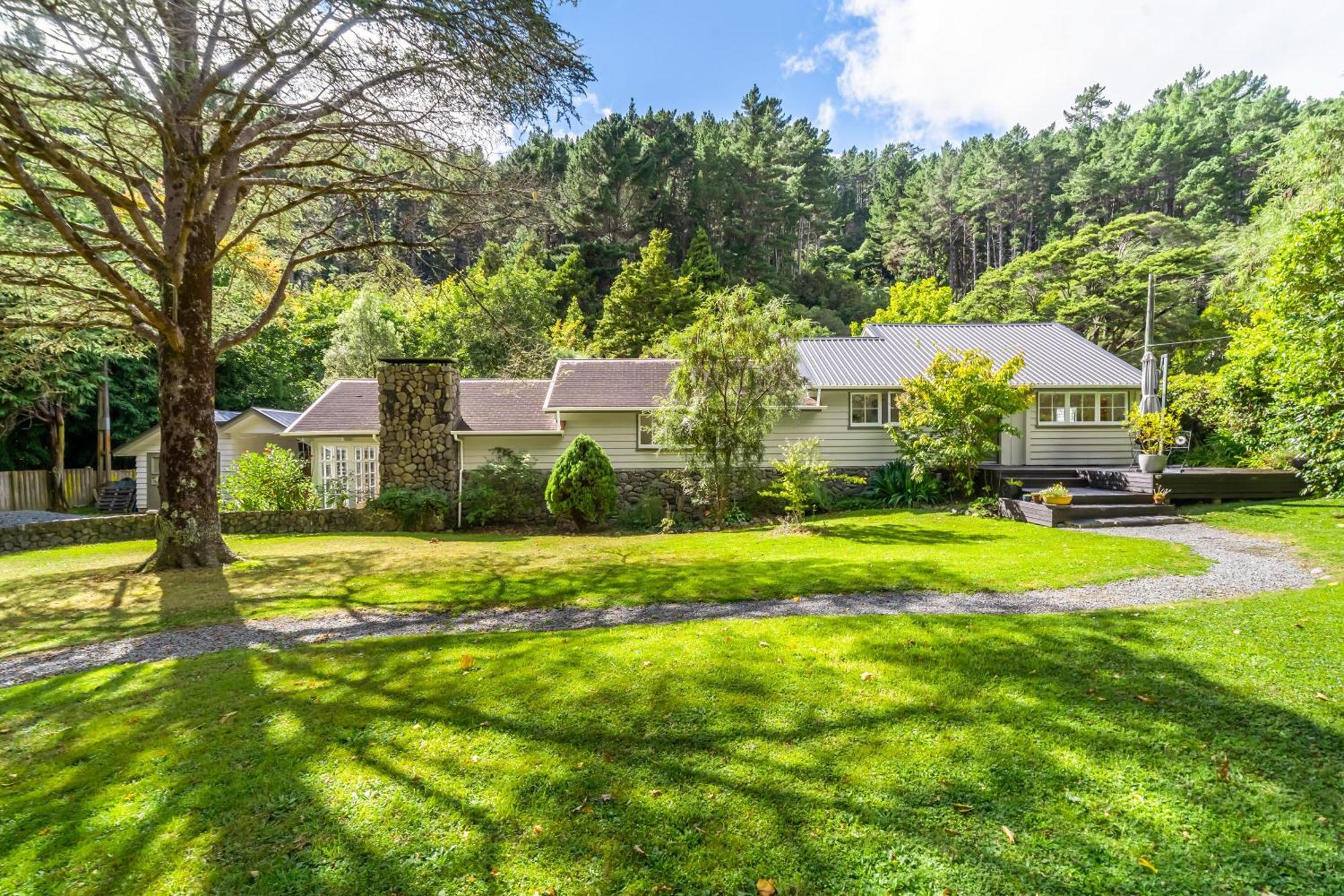 Pinehaven Cottage Upper Hutt Esterno foto